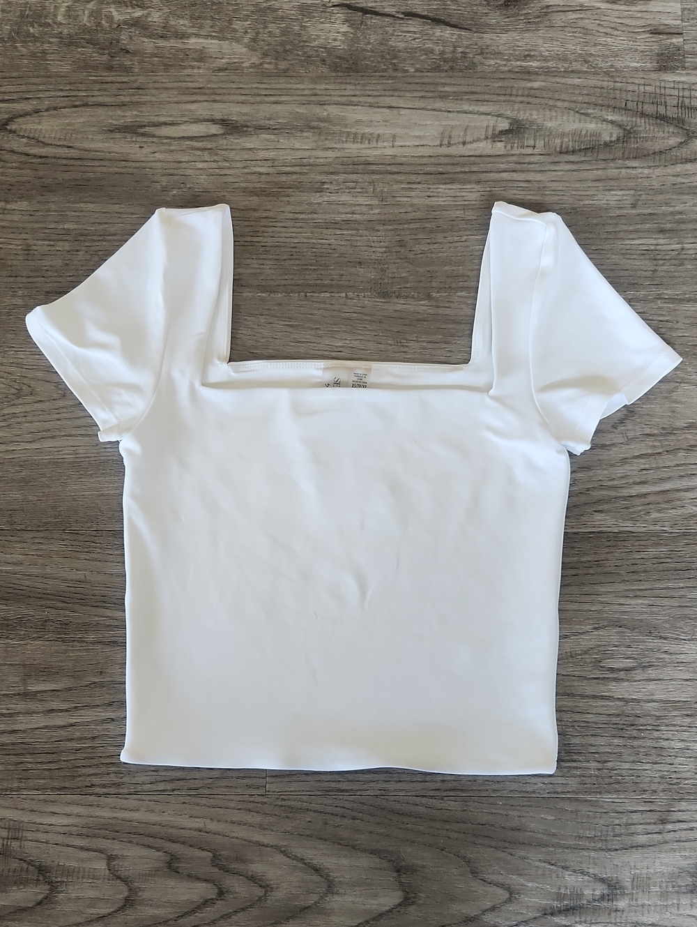 SECOND SKIN Stacy Short Sleeve Top